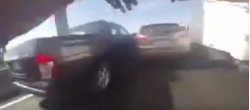 Carabinero corre a pé atrás e mata motorista que não respeita ordem parada, Chile